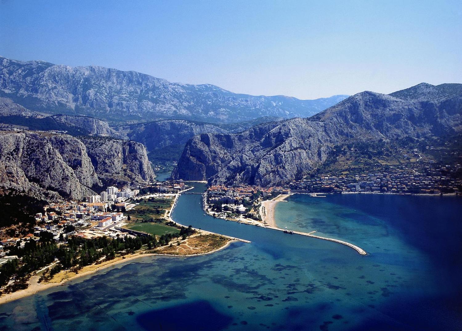 Hotel Tourist Settlement Brzet à Omiš Extérieur photo